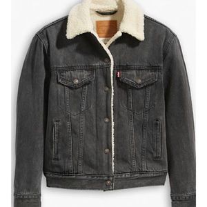 Levi’s Denim Jacket - Sherpa Lining